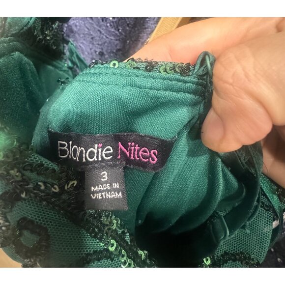 Blondie Nites Green Sequin Embellished Halter Gown With Side Slit Size 3 - Picture 3 of 6